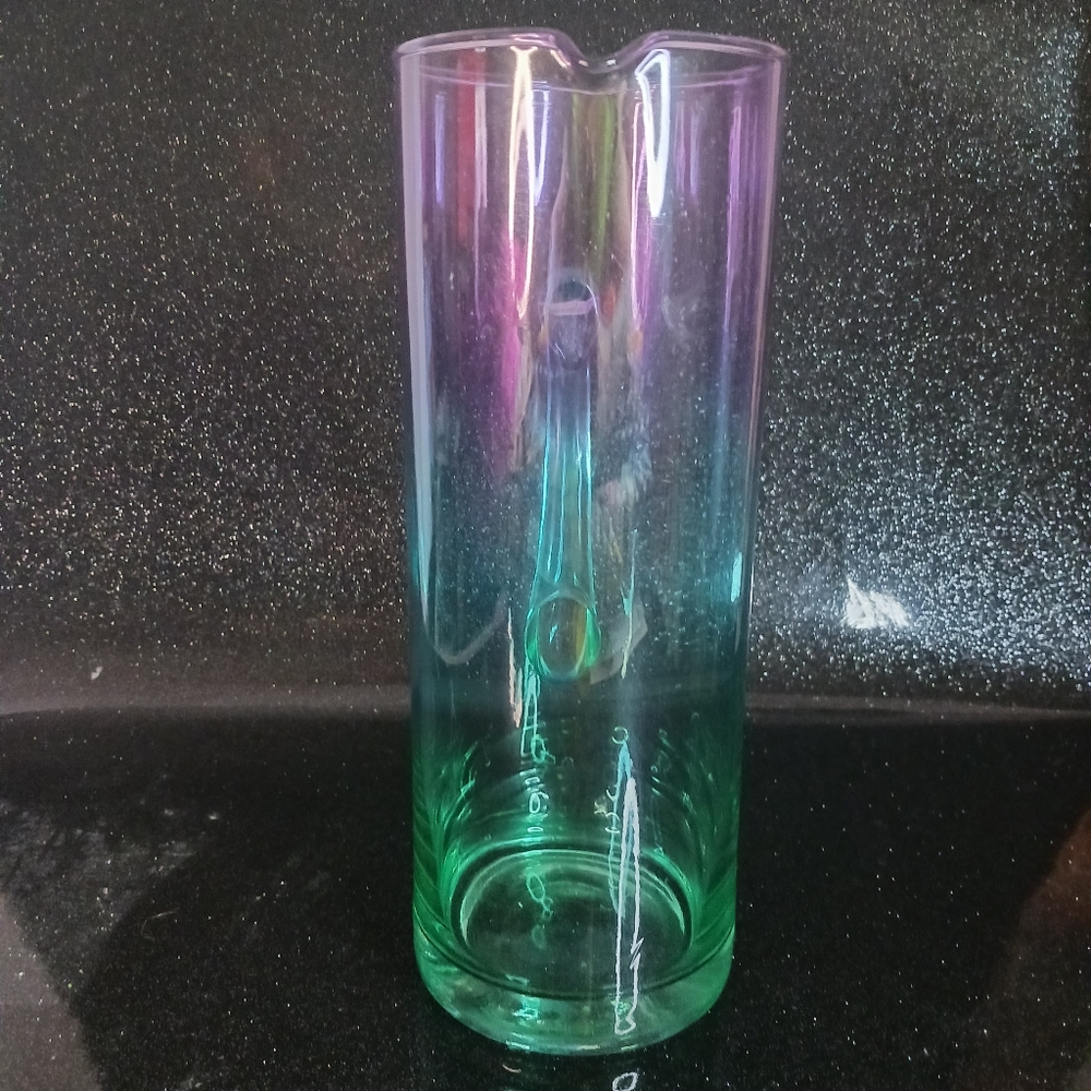 Pastel Glass Pitcher. - Picture 5 of 6